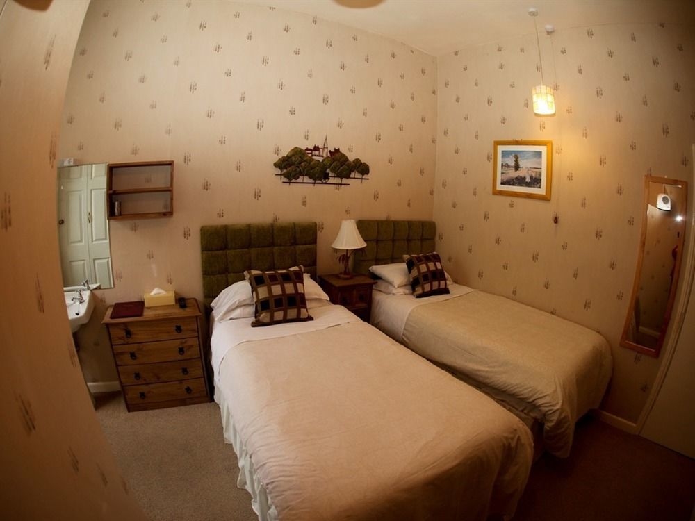The Harbour Lights Bed & Breakfast Ilfracombe Exterior photo