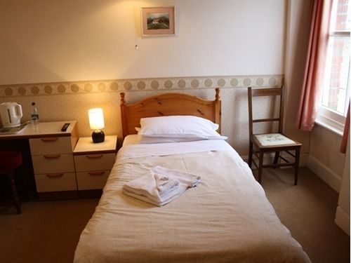 The Harbour Lights Bed & Breakfast Ilfracombe Exterior photo